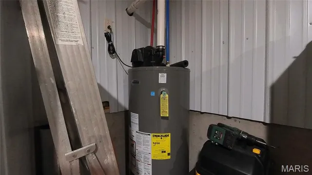 $299,900 | 2887 County Road 5620, Willow Springs, MO 65793