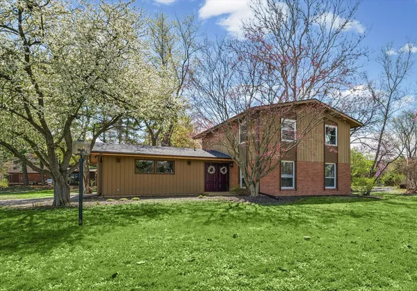 $369,900 | 26 Willow Court, Urbana, IL 61802