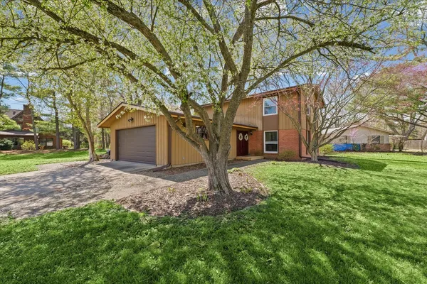 $369,900 | 26 Willow Court, Urbana, IL 61802