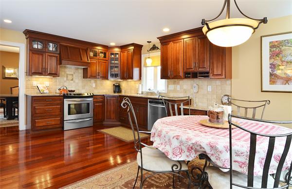 33 Adrian Road Milton, MA 02186 - Photo 8 of 30 Gallery Image 8