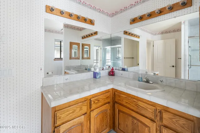 $1,400,000 | 4695 Blackstone Court, Santa Maria, CA 93455