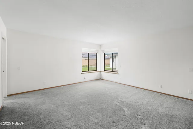 $1,400,000 | 4695 Blackstone Court, Santa Maria, CA 93455