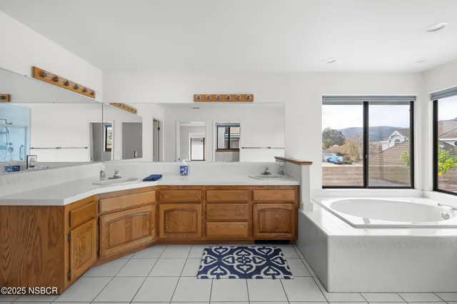 $1,400,000 | 4695 Blackstone Court, Santa Maria, CA 93455