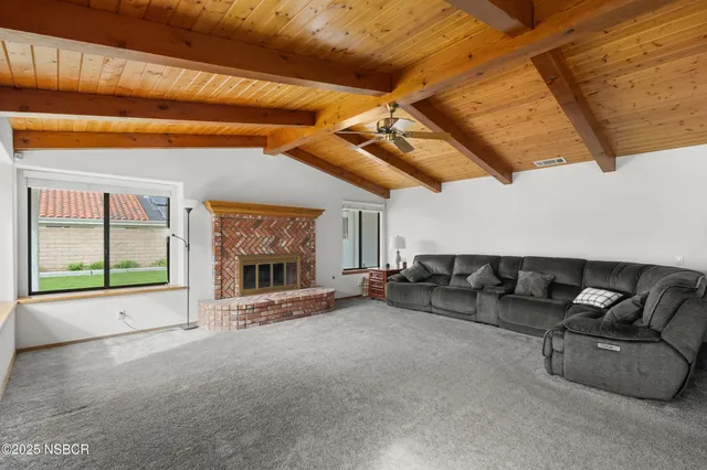 $1,400,000 | 4695 Blackstone Court, Santa Maria, CA 93455