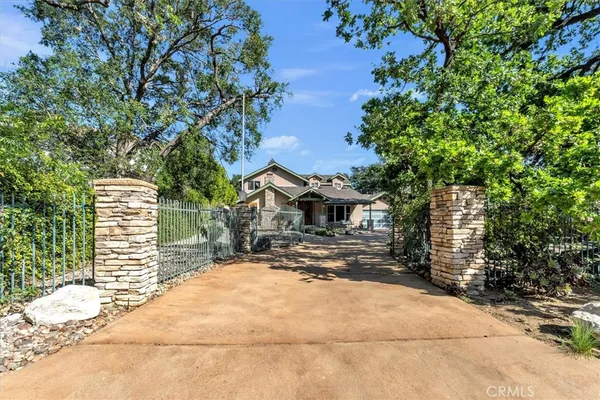 $8,500 | 9824 Baden Avenue, Chatsworth, CA 91311