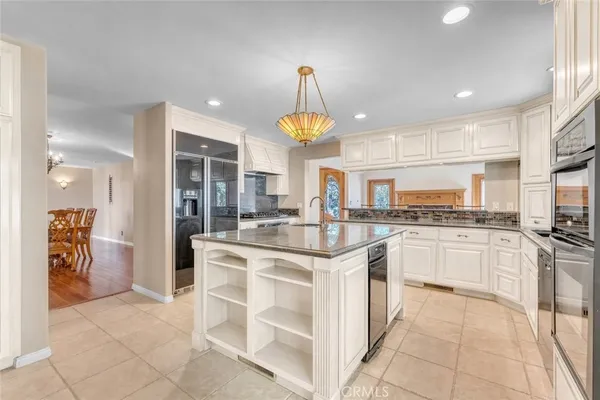 $8,500 | 9824 Baden Avenue, Chatsworth, CA 91311