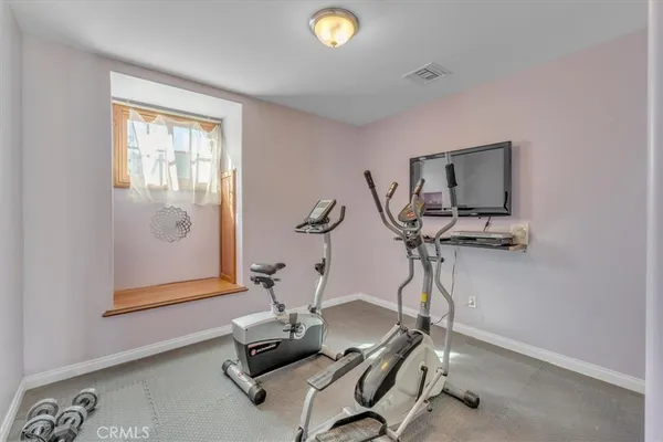 $8,500 | 9824 Baden Avenue, Chatsworth, CA 91311
