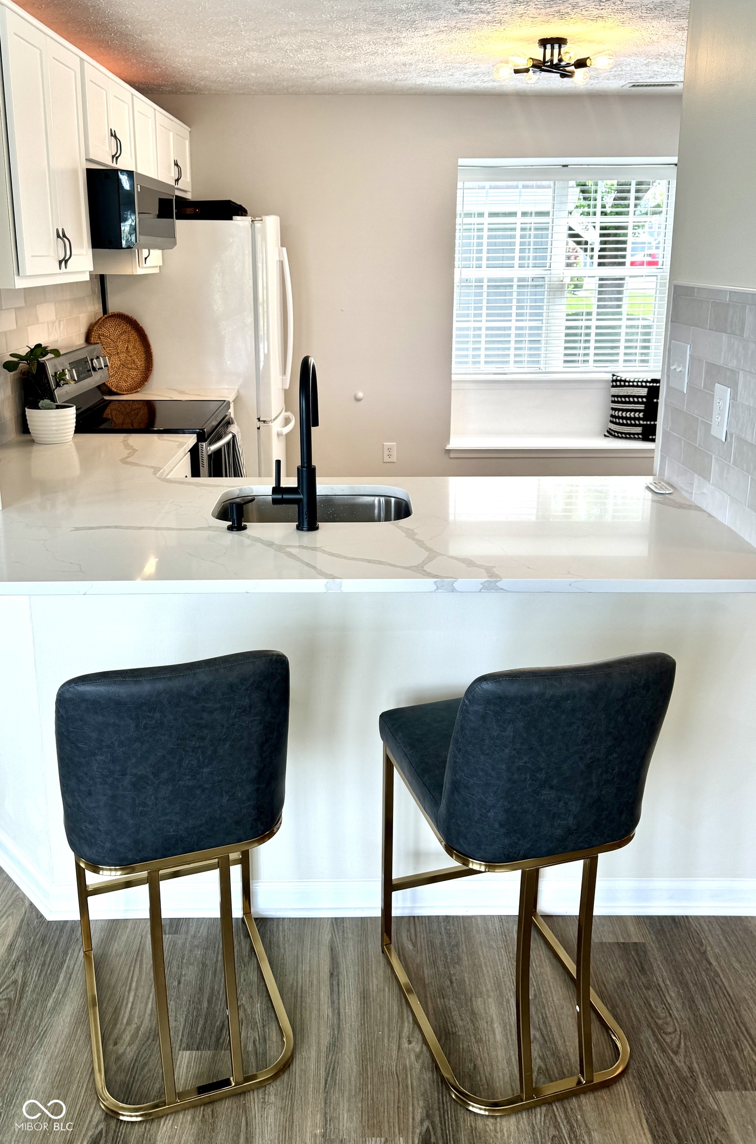 7656 Harbour Indianapolis, IN 46240 - Photo 8 of 21