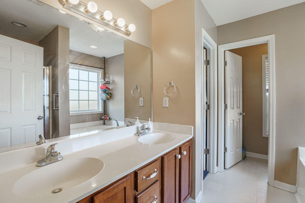 411 Fletcher Lane Walterboro, SC 29488 - Photo 14 of 21 DSC02406-HDR