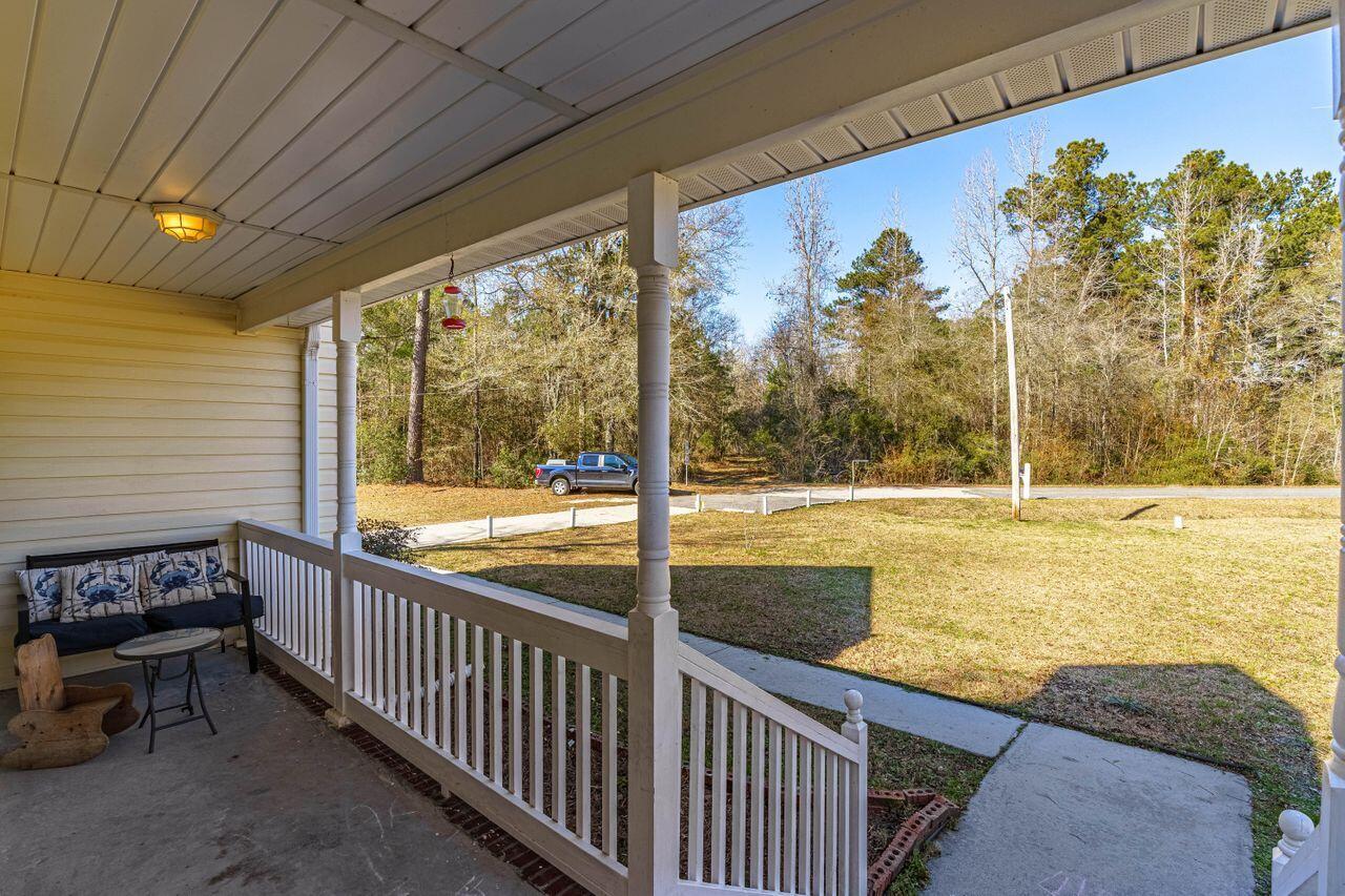 411 Fletcher Lane Walterboro, SC 29488 - Photo 3 of 21 DSC02541-HDR-Edit