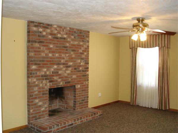 27 Smith Road Mansfield, MA 02048 - Photo 11 of 28 Gallery Image 11