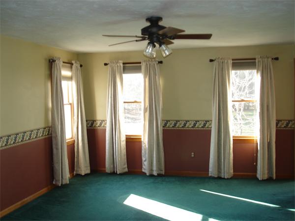 27 Smith Road Mansfield, MA 02048 - Photo 14 of 28 Gallery Image 14