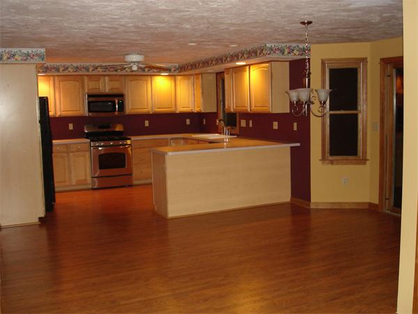27 Smith Road Mansfield, MA 02048 - Photo 7 of 28 Gallery Image 7