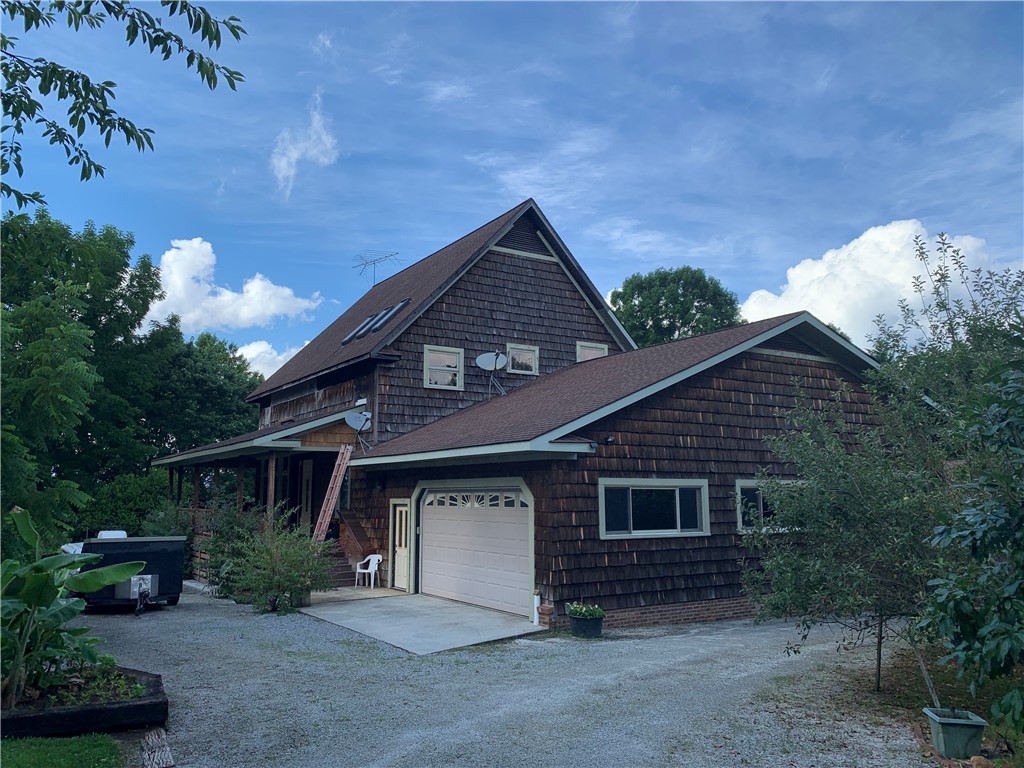 254 Whetstone Road Mountain Rest, SC 29664 - Photo 3 of 22 Gallery Image 3