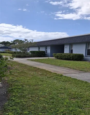 $2,100 | 4160 Fruitville Road, Unit 34, Sarasota, FL 34232
