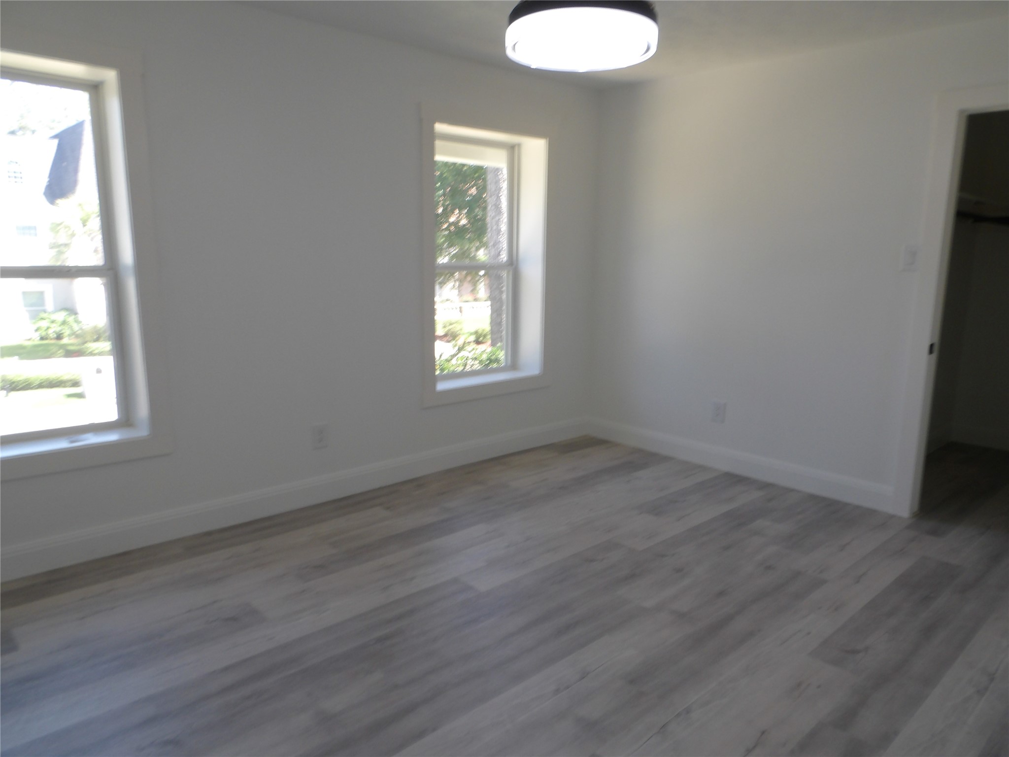 5623 Theall Road Houston, TX 77066 - Photo 14 of 20