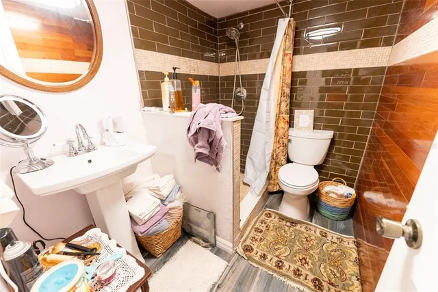 $399,999 | 17616 Boy Scout Road, Odessa, FL 33556