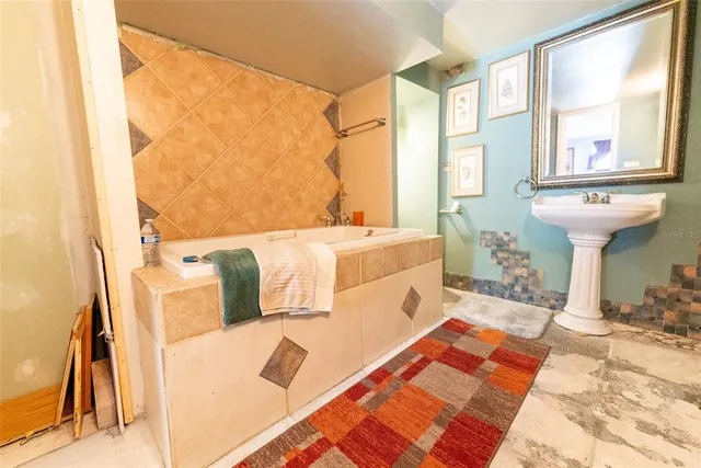 $399,999 | 17616 Boy Scout Road, Odessa, FL 33556