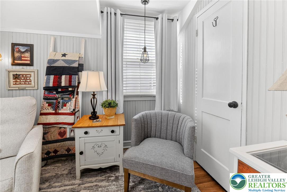 926 Buttonwood Street Emmaus, PA 18049 - Photo 28 of 63 a room with furniture and a window