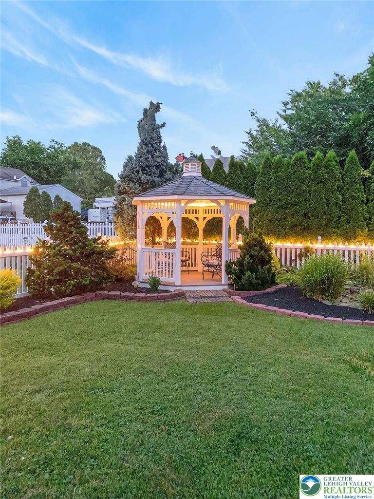 926 Buttonwood Street Emmaus, PA 18049 - Photo 56 of 63 a view of outdoor space