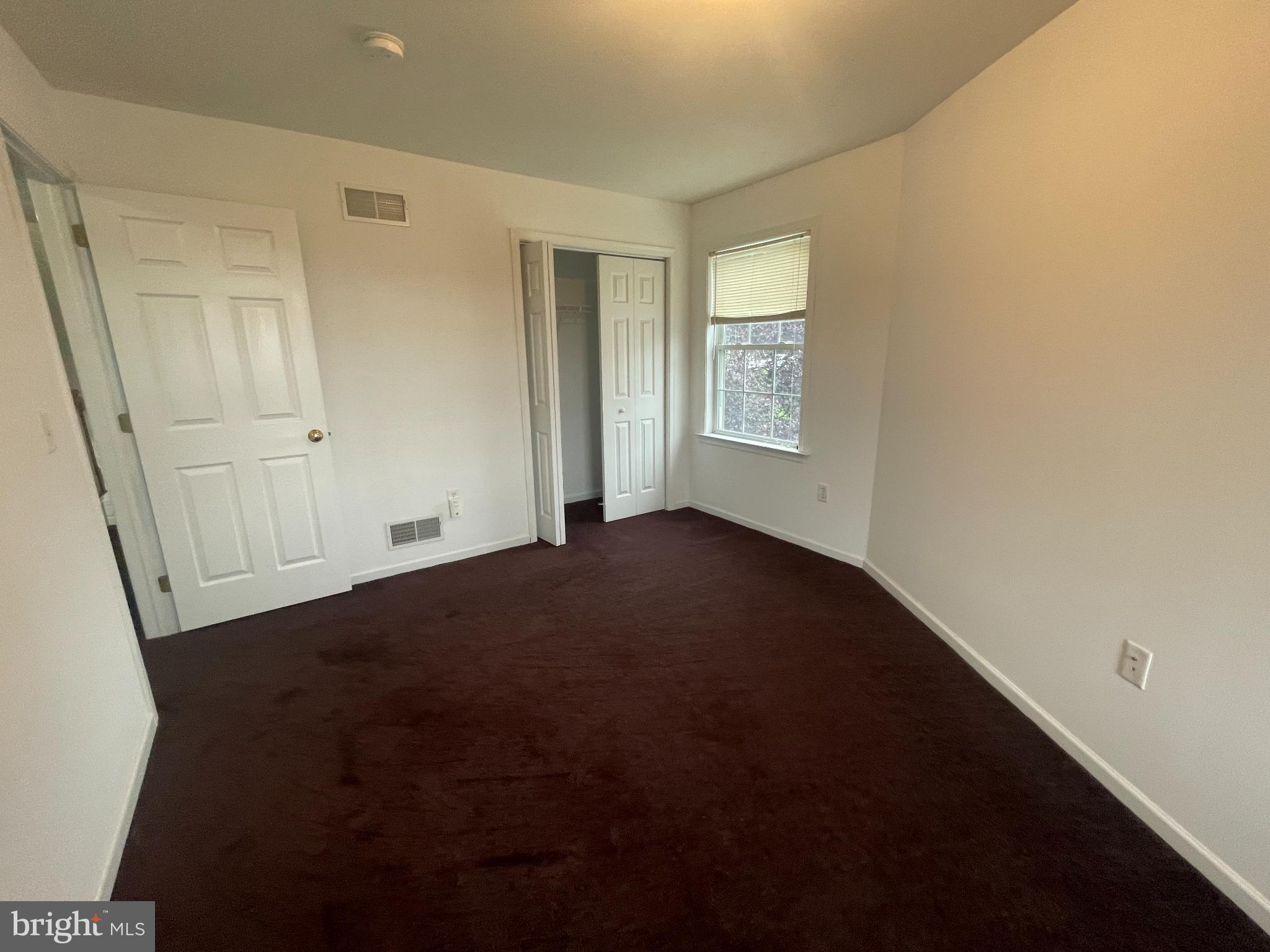 115 Springbrook Court Lancaster, PA 17603 - Photo 16 of 20 Spacious room with natural light.