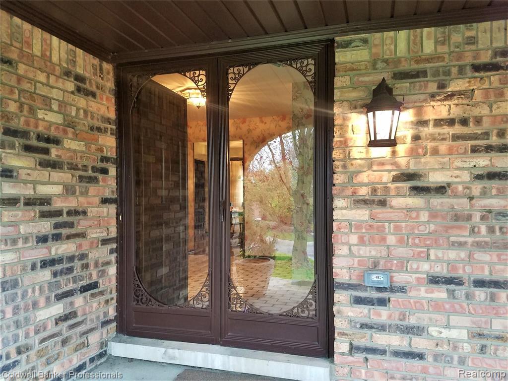 1862 Ludgate Lane Rochester Hills, MI 48309 - Photo 10 of 54