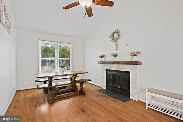 $850,000 | 12527 Chasbarb Terrace, Herndon, VA 20171