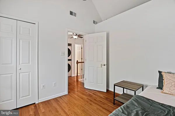 $850,000 | 12527 Chasbarb Terrace, Herndon, VA 20171