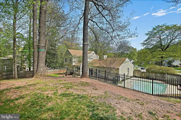 $850,000 | 12527 Chasbarb Terrace, Herndon, VA 20171