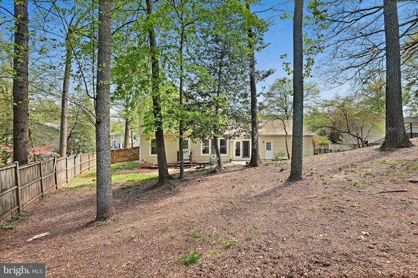 $850,000 | 12527 Chasbarb Terrace, Herndon, VA 20171