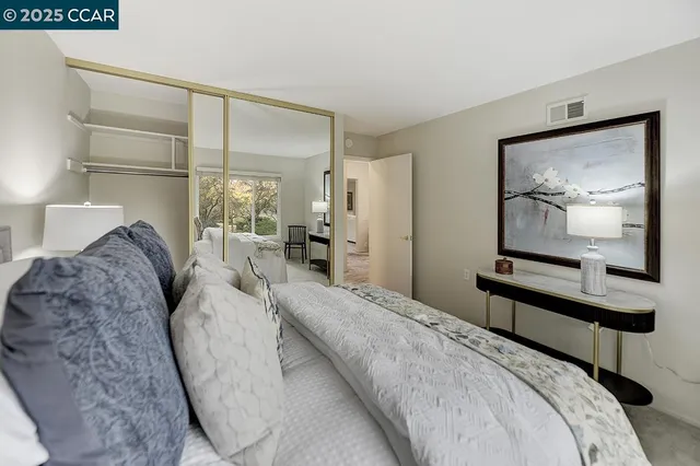 $985,000 | 2900 Tice Creek Drive, Unit 1 & 3, Walnut Creek, CA 94595