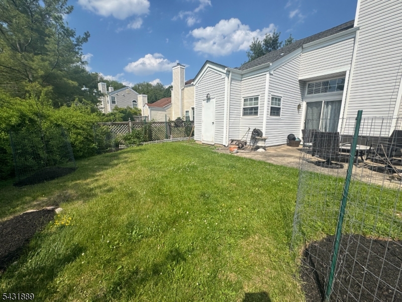 419 Cardinal Lane Bedminster, NJ 07921 - Photo 17 of 24
