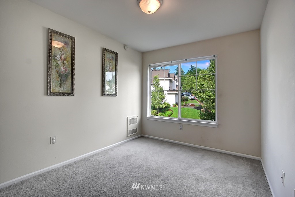 4901 Lake Place South, Unit B Renton, WA 98055 - Photo 11 of 25 Gallery Image 11