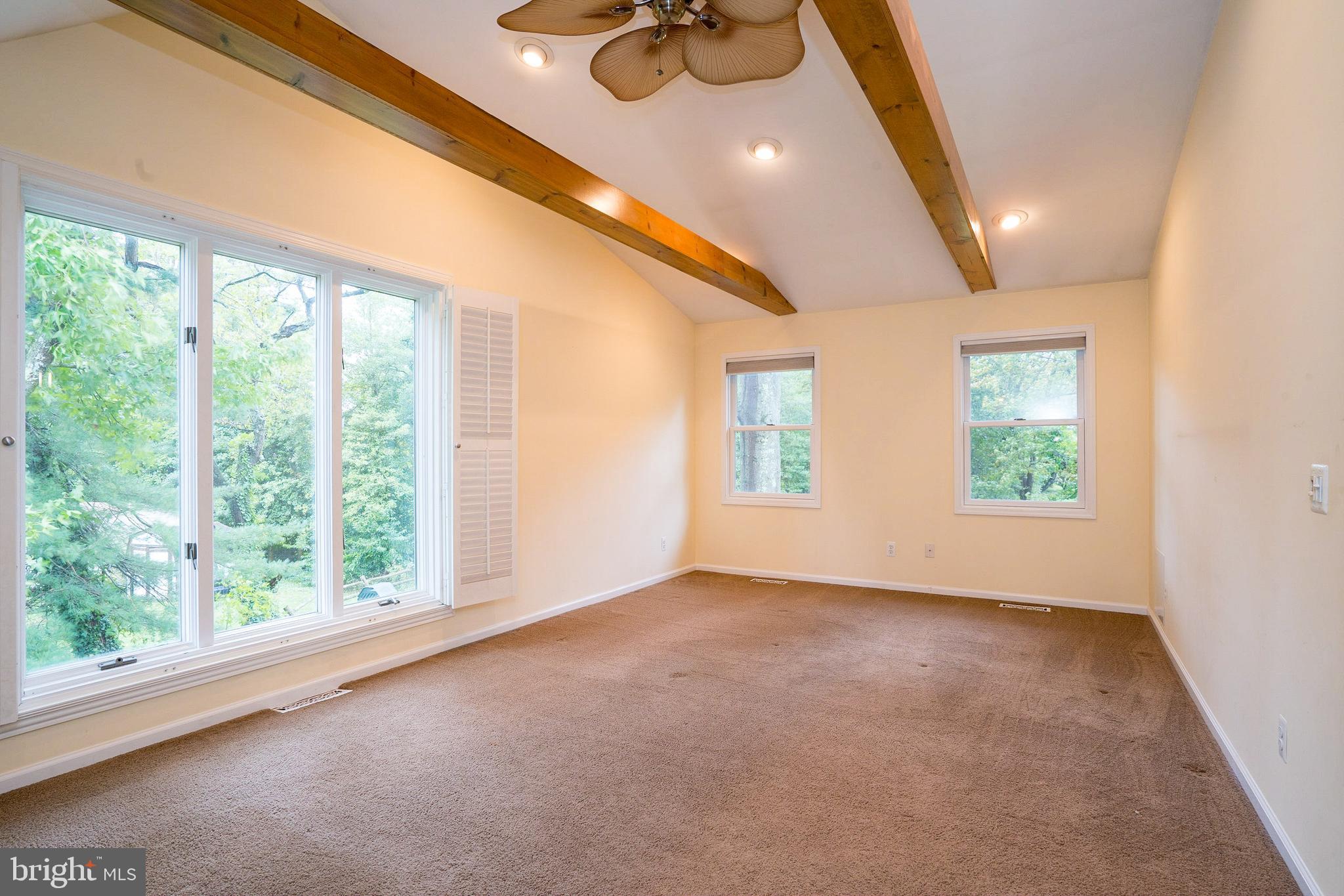 11 Whitcomb Road Hightstown, NJ 08520 - Photo 16 of 40