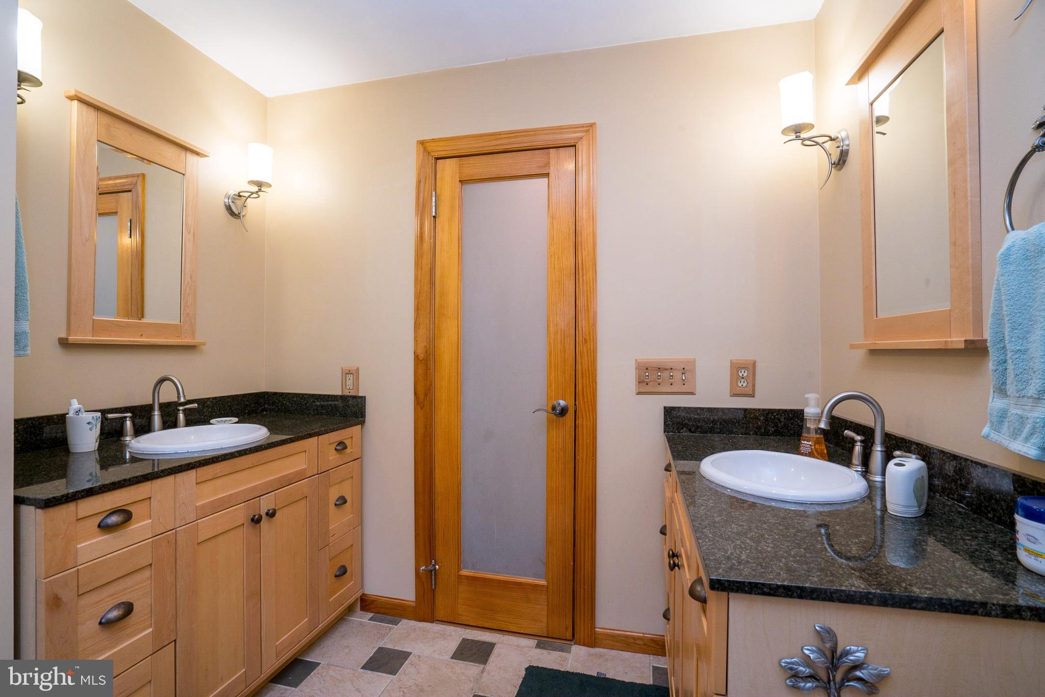 11 Whitcomb Road Hightstown, NJ 08520 - Photo 21 of 40