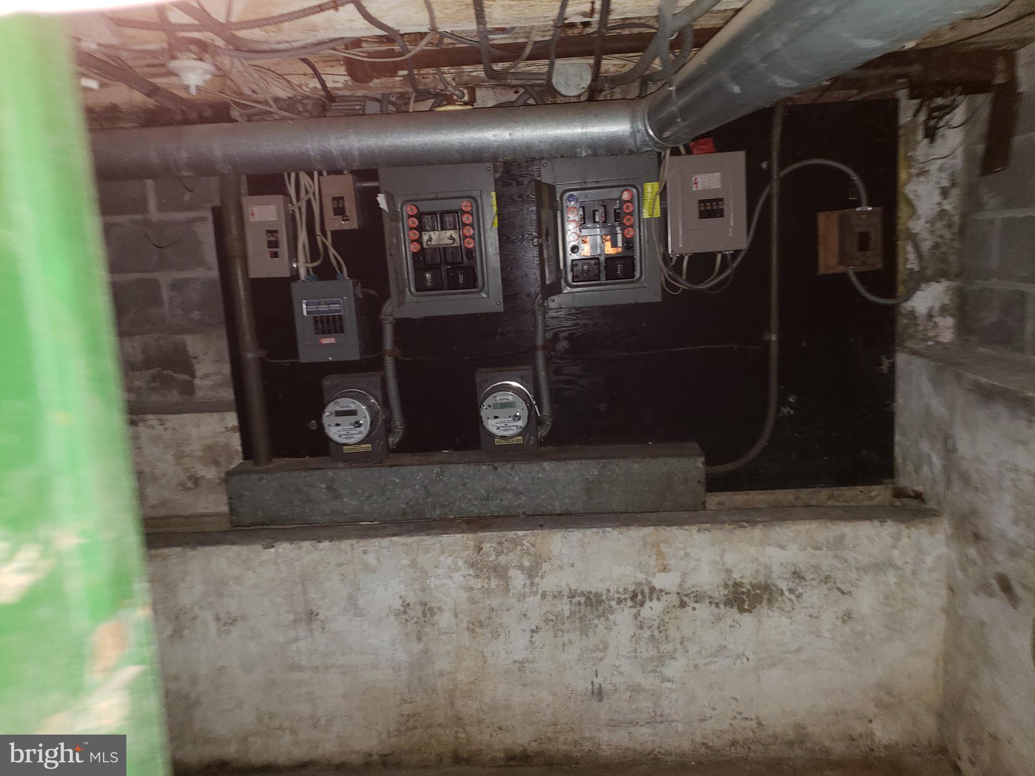 413 North Bend Road Baltimore, MD 21229 - Photo 18 of 32 BASEMENT - UTILITY
