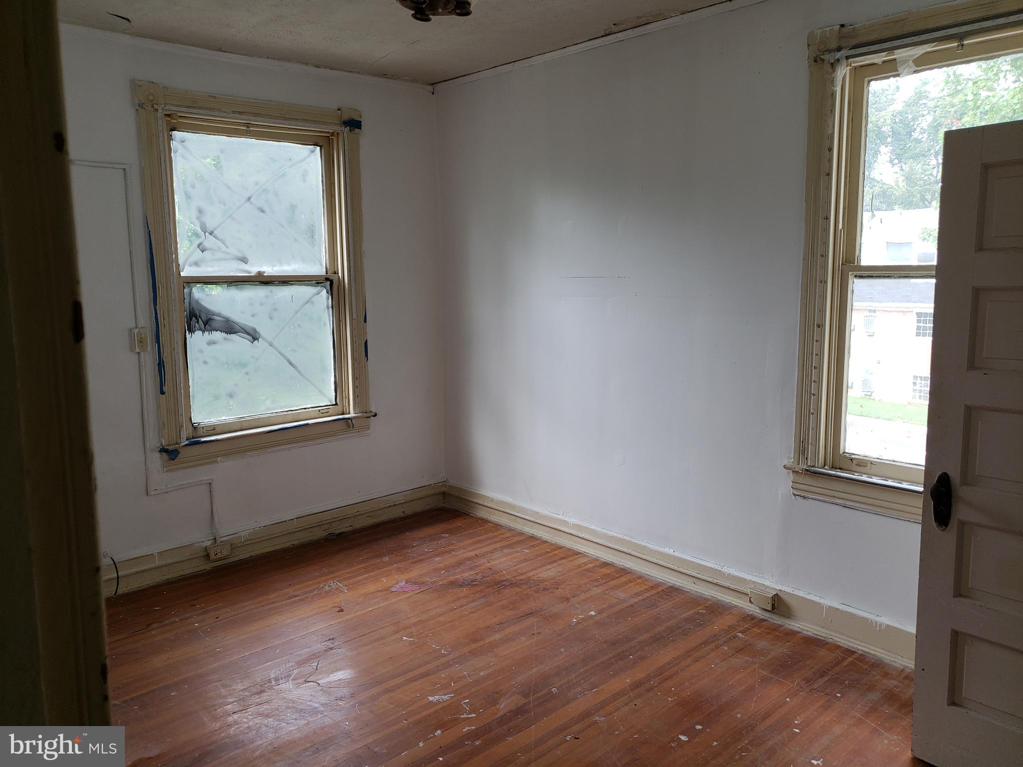 413 North Bend Road Baltimore, MD 21229 - Photo 29 of 32 2ND FLOOR - BEDROOM 6