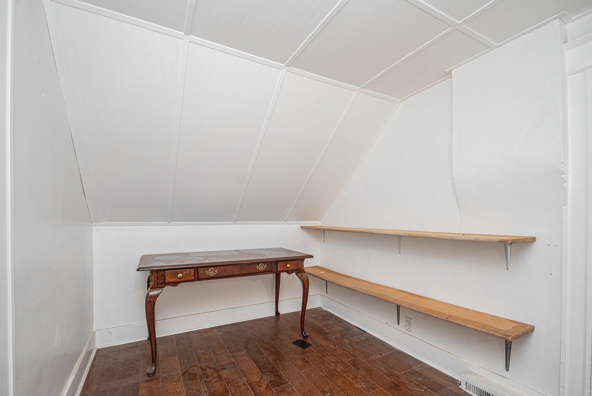 3823 Oxbow Road Sodus, MI 49126 - Photo 12 of 15 010_dsc_7140_423