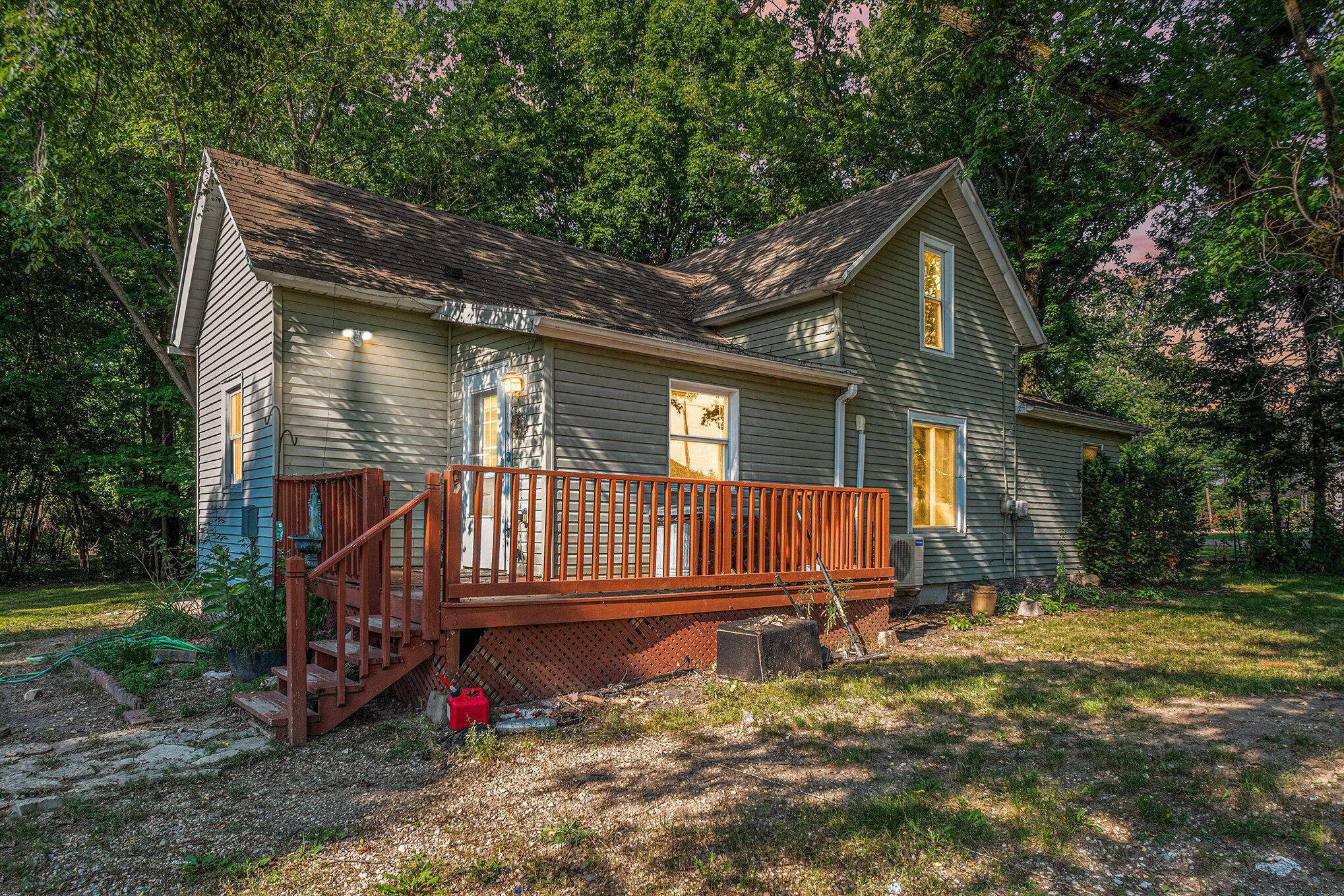 3823 Oxbow Road Sodus, MI 49126 - Photo 3 of 15 001_dsc_7128_twilight_371