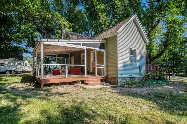 $205,000 | 3823 Oxbow Road, Sodus, MI 49126