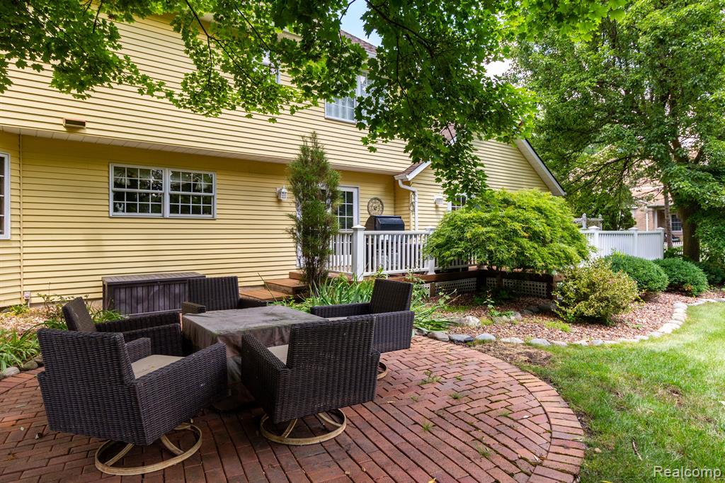 18159 Meridian Road Grosse Ile, MI 48138 - Photo 48 of 66