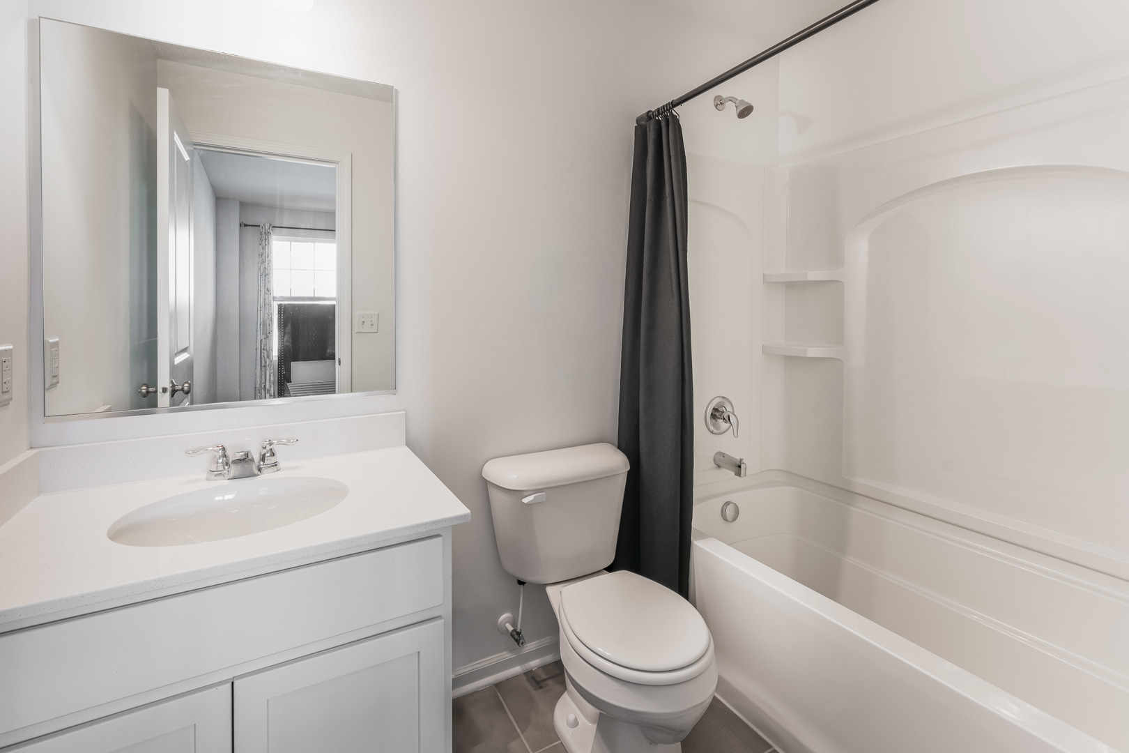 482 Comstock Road South Elgin, IL 60177 - Photo 22 of 23 a bathroom with a sink toilet and shower