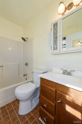 $245,000 | 2222 Parkton Way, Barnhart, MO 63012