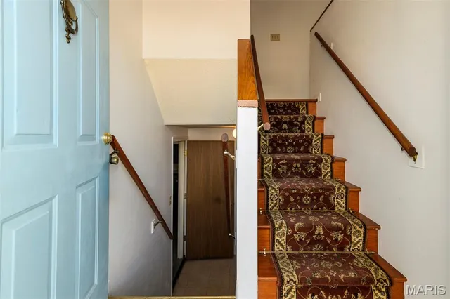 $245,000 | 2222 Parkton Way, Barnhart, MO 63012