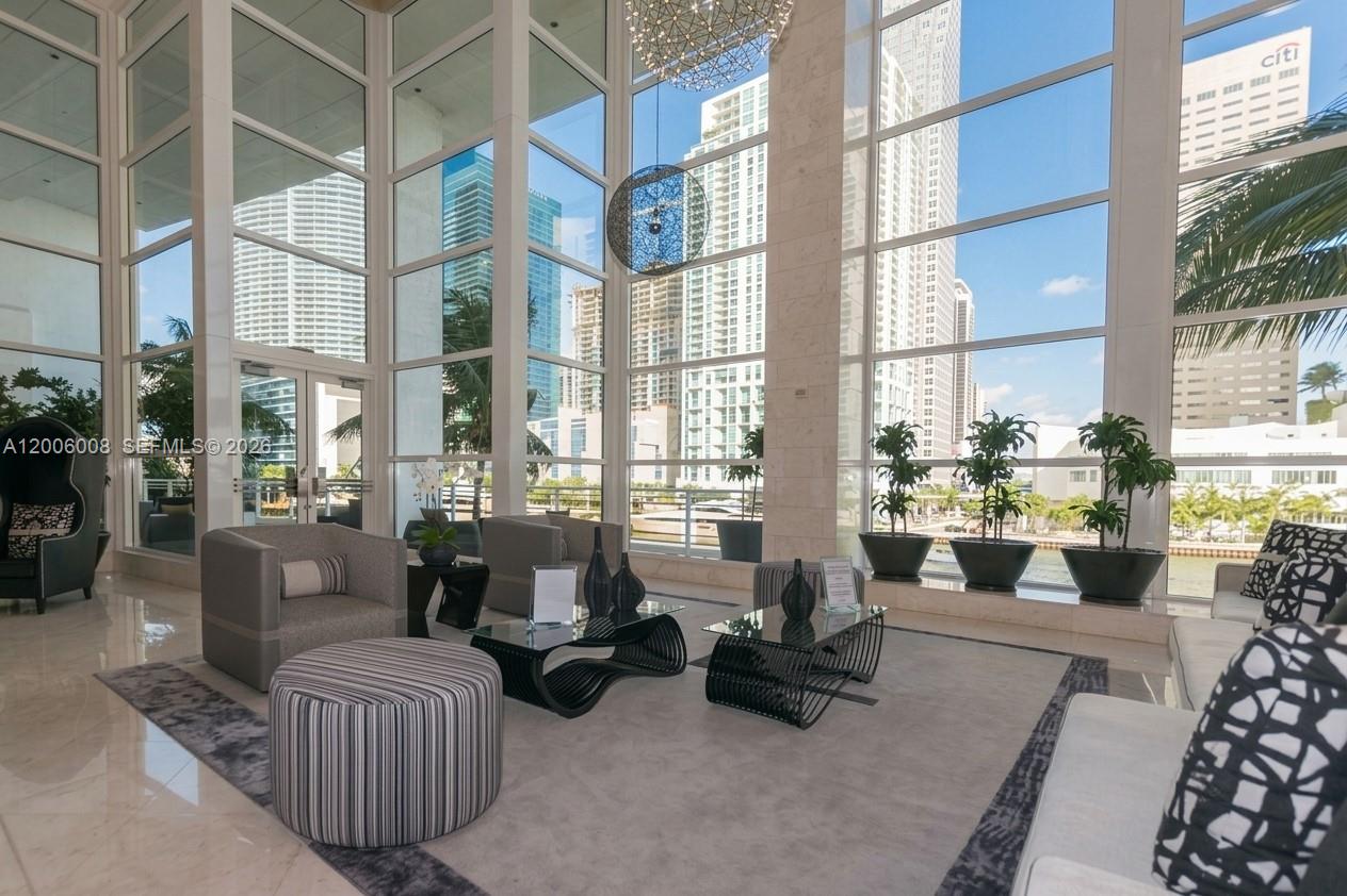 901 Brickell Key Boulevard, Unit 1009 Miami, FL 33131 - Photo 33 of 33