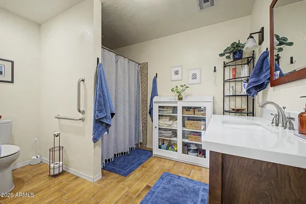 $895,000 | 8421 South Kenwood Lane, Tempe, AZ 85284