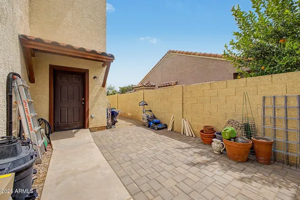 $895,000 | 8421 South Kenwood Lane, Tempe, AZ 85284