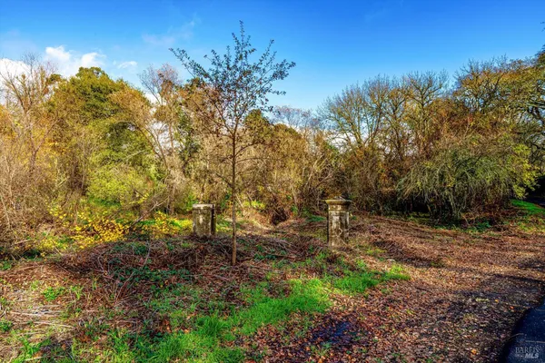 $435,000 | 1055 Heaven Hill Road, Sonoma, CA 95476