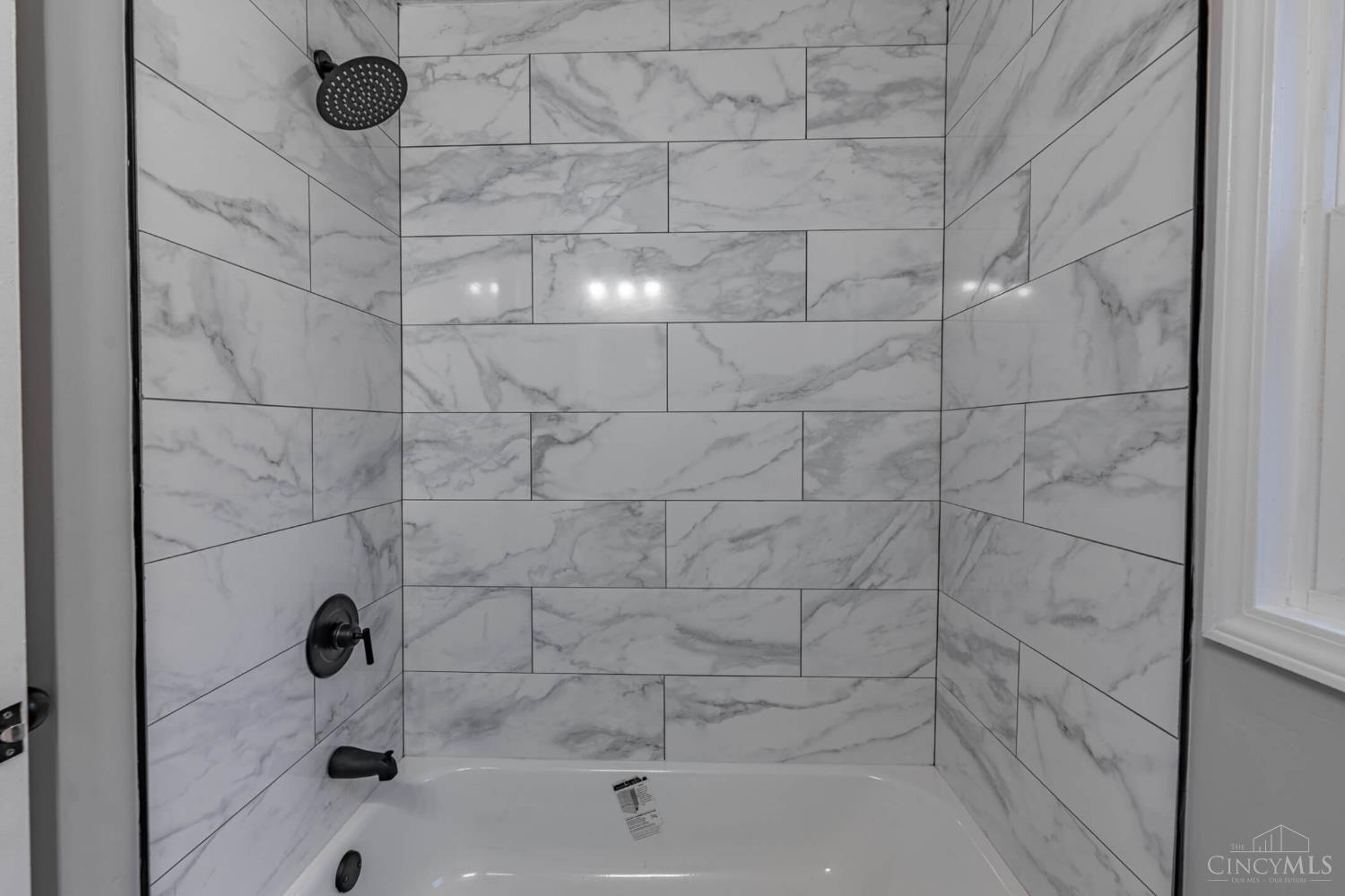 8469 Corlee Road Middletown, OH 45042 - Photo 14 of 17 Gallery Image 14