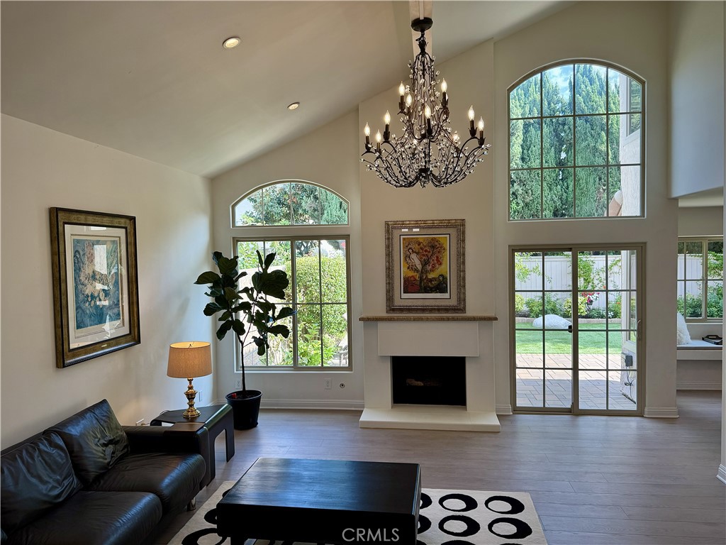 29 Sandstone Irvine, CA 92604 - Photo 4 of 31